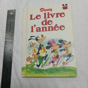 Le livre de lannee Disney 1982